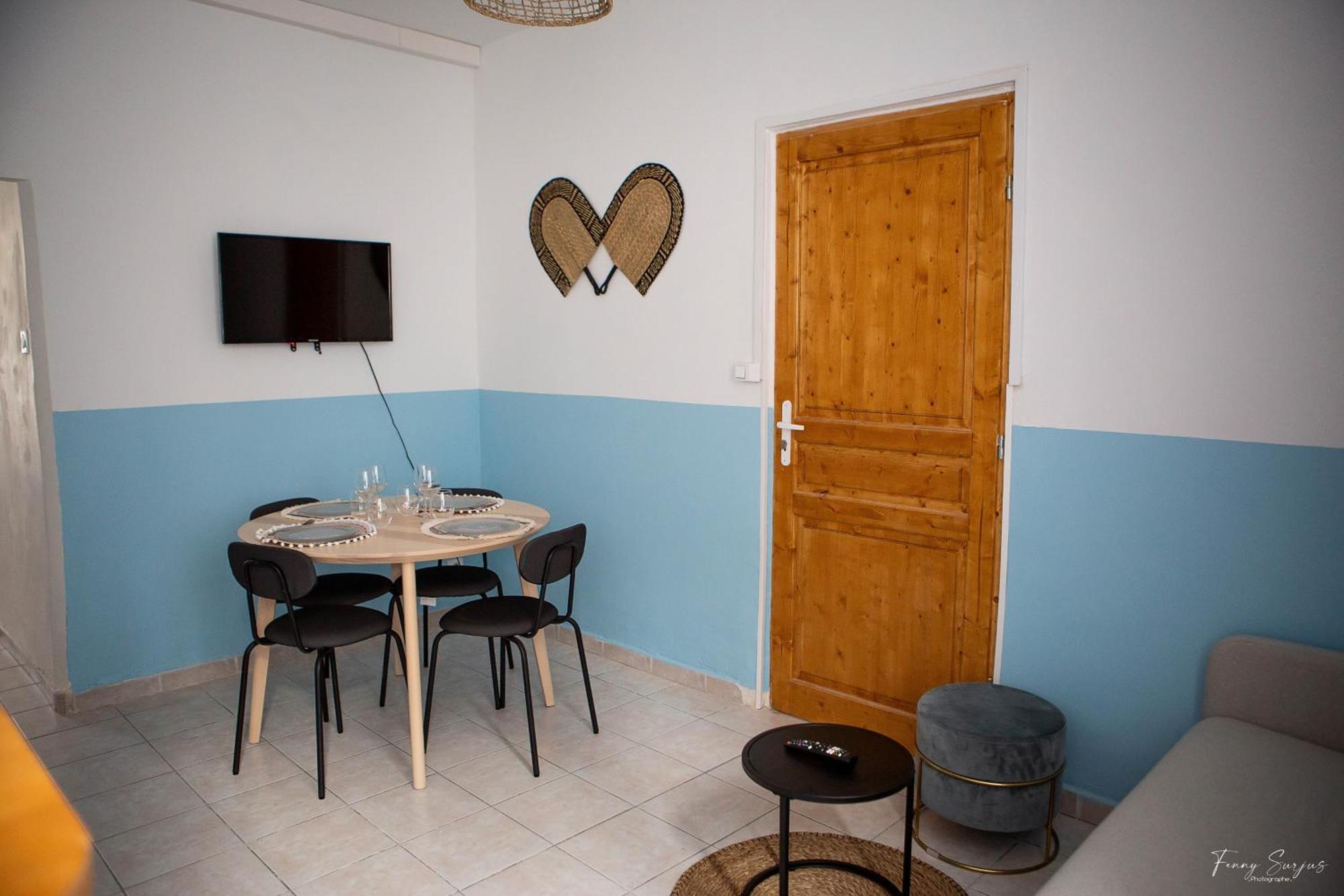 Appartements Confortables - Gare A 5 Min Pied - 20Min De La Plage - Terrasse Perpignan Luaran gambar